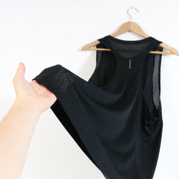 *Nike Black Sports Pinnie - Picture 6 of 6